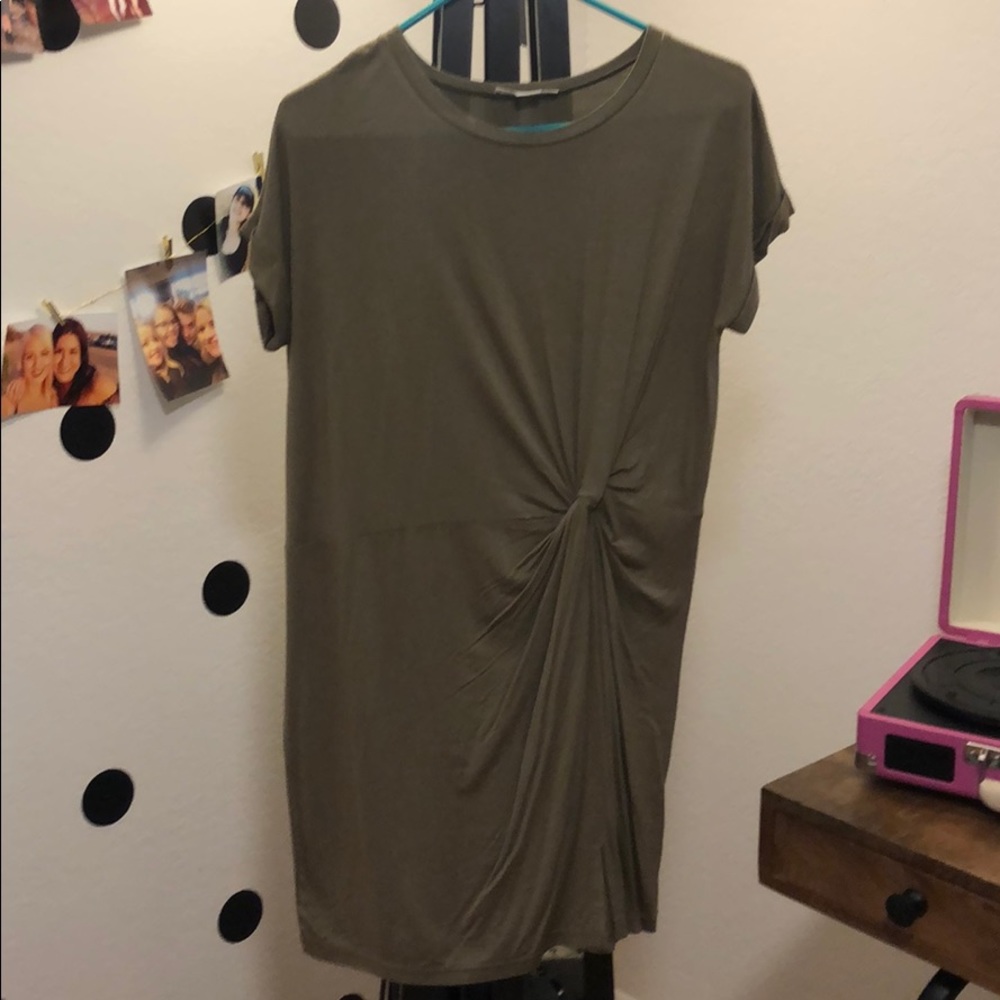 Twist t shirt dress